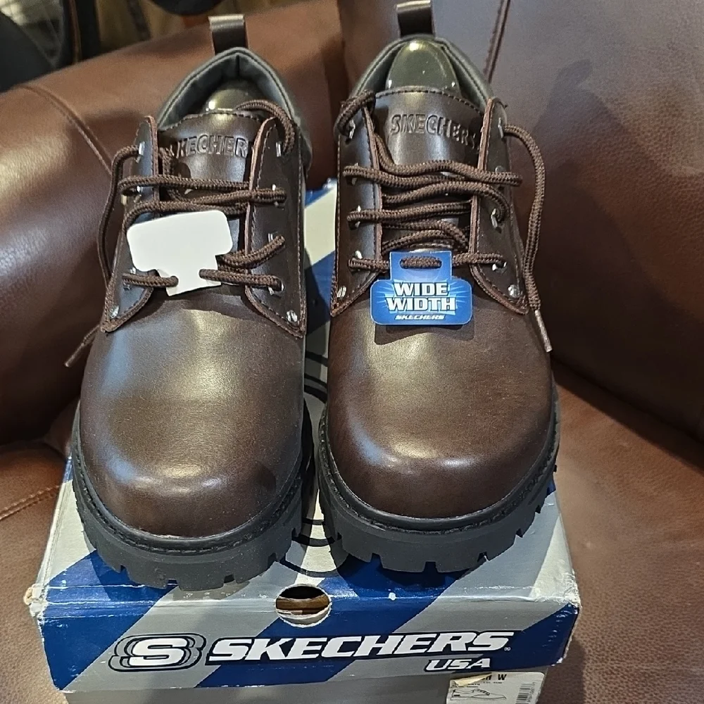 Skechers Men's Dark Brown Wide-Width Lace-Up Work Boots